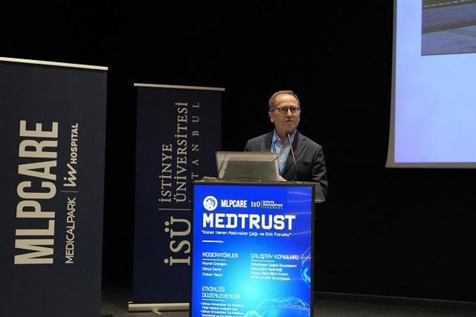 Sağlıkta yapay zeka ve etik MEDTRUST’ta masaya yatırıldı