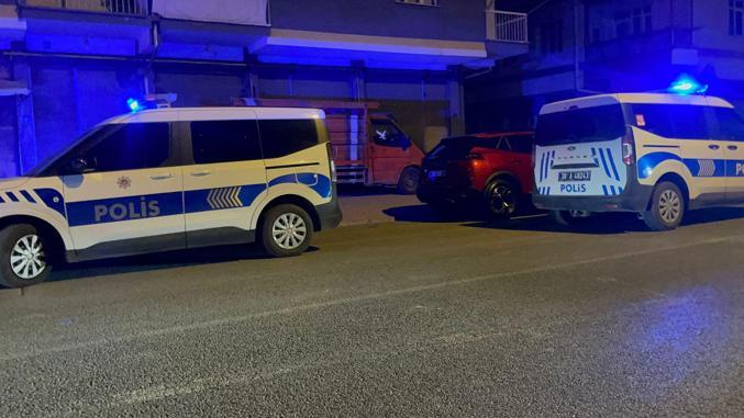 Evinin önünde uğradığı silahlı saldırıda öldü