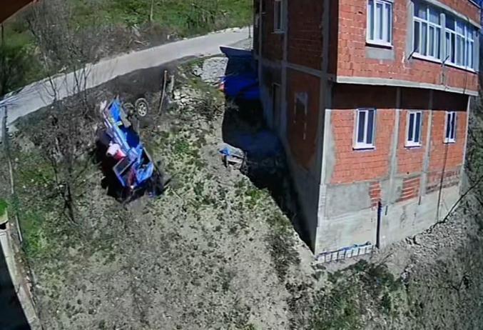 Orduda patpatın uçurumdan yuvarlanması güvenlik kamerasında