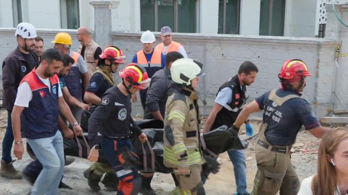 Başakşehirde inşaatta göçükte 1 kişi hayatını kaybetti: 4 gözaltı