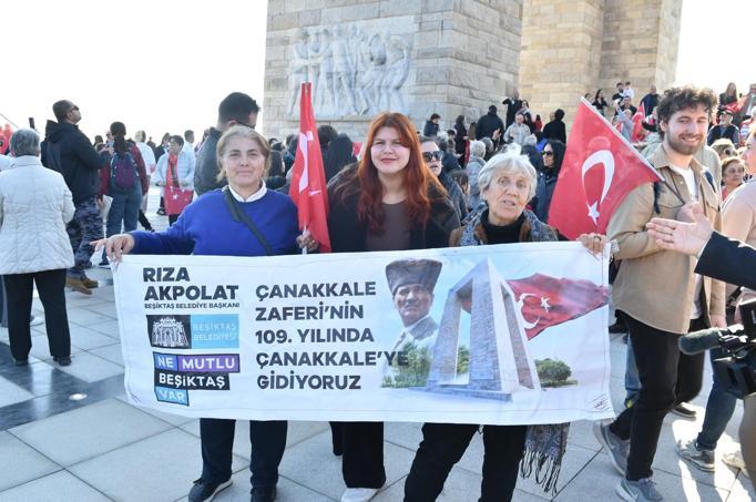 Beşiktaş Belediyesi Çanakkale Zaferi’nin 109’uncu yılında Çanakkale’ye gezi düzenledi