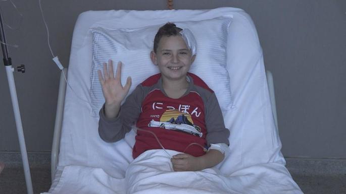 Romanya’da doktorlar cesaret edemedi: Minik Mateo beynindeki tümörden Türkiye’de kurtuldu