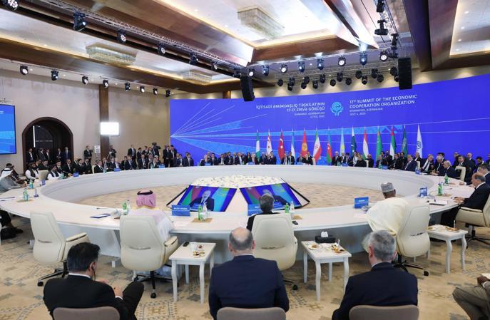 Ekonomik İşbirliği Teşkilatı 17nci Zirvesi Azerbaycanda başladı