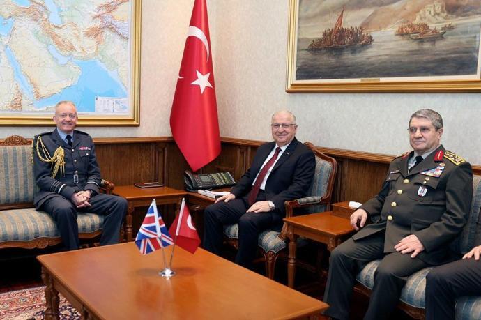 Bakan Güler, Birleşik Krallık Genelkurmay Başkanını kabul etti