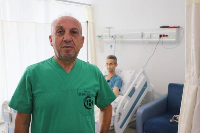 Kalbindeki balonlaşma nedeniyle 3’üncü kez ameliyat olan dünyadaki ilk hasta oldu