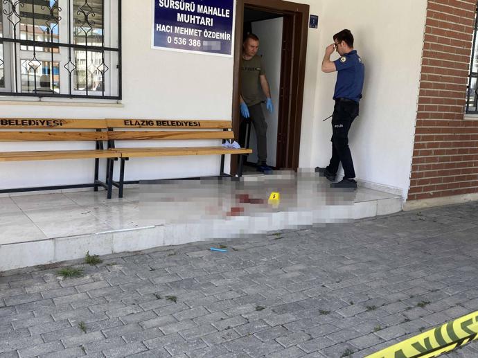 Mahalle muhtarı, silahlı saldırıda yaralandı