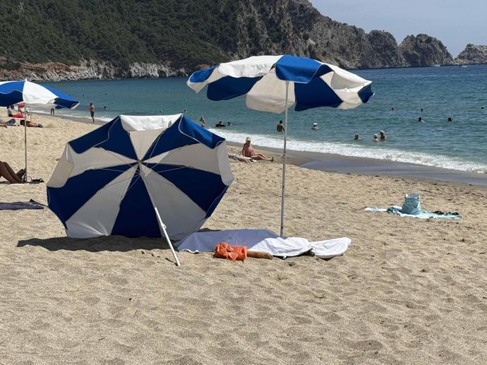 Alman turist güneşlenirken hayatını kaybetti