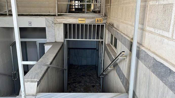 Cami tuvaletinde silahla vurulmuş halde bulundu