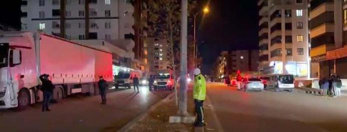 Gaziantep’te otomobilin çarpıp kaçtığı anne öldü, kızı ağır yaralandı