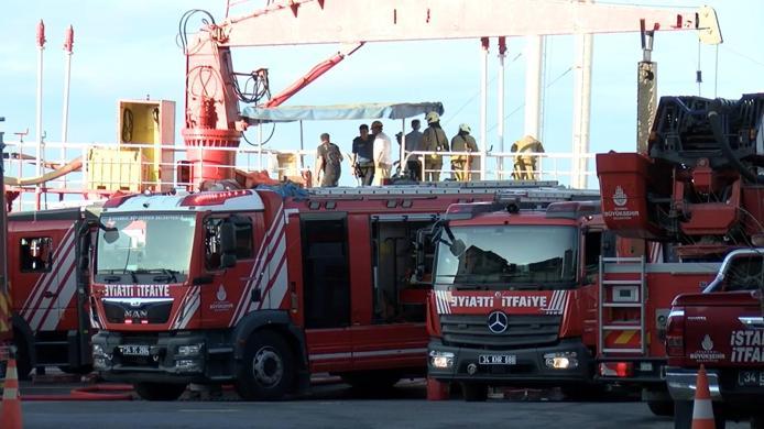 Haydarpaşa Limanı’nda gemide çıkan yangın söndürüldü