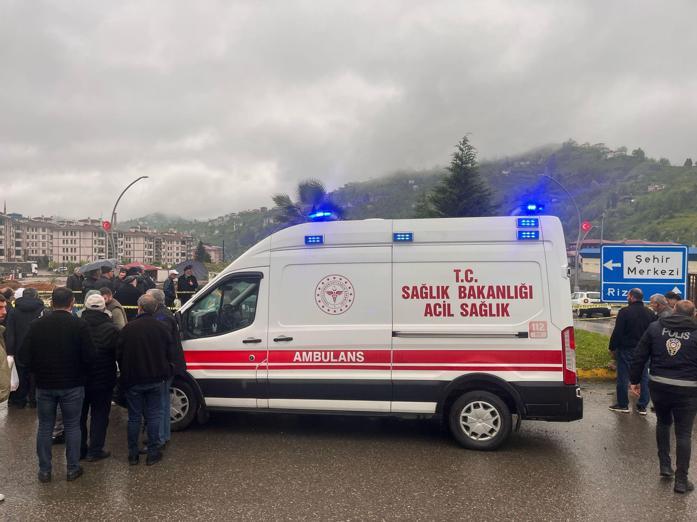 Cipin çarptığı hafif ticari aracın sürücüsü öldü
