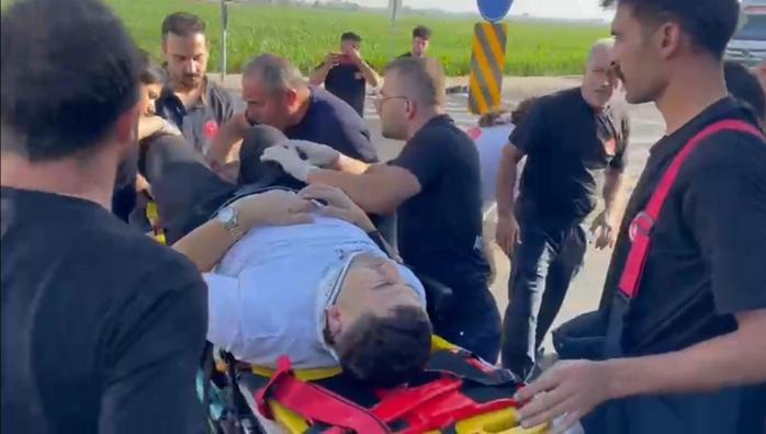 Özel halk otobüsü ile TIR çarpıştı: 1 ölü, 9 yaralı