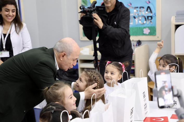 Büyükçekmece Belediye Başkanı Akgün: Ülkemizin bir numaralı meselesi eğitim