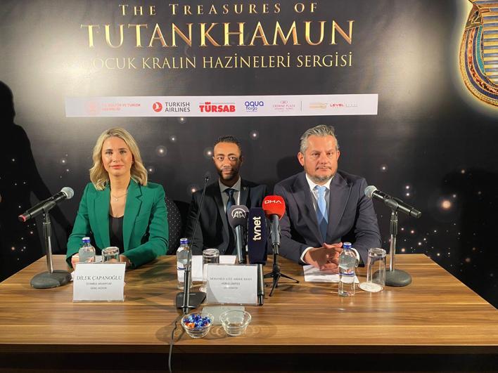 TutAnkhAmun’un Hazineleri Sergisi, Akvaryumda açıldı