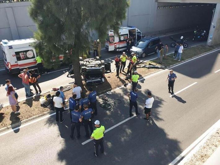 Köprüden düşen otomobilde ölen 3 kadın, son yolculuğuna uğurlandı