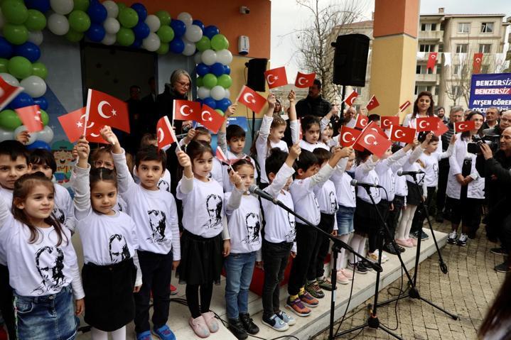 Büyükçekmece Belediye Başkanı Akgün: Ülkemizin bir numaralı meselesi eğitim