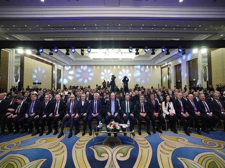 Cumhurbaşkanı Erdoğan: Aramıza nifak sokmayı amaçlayan oyunlara gelmeyin