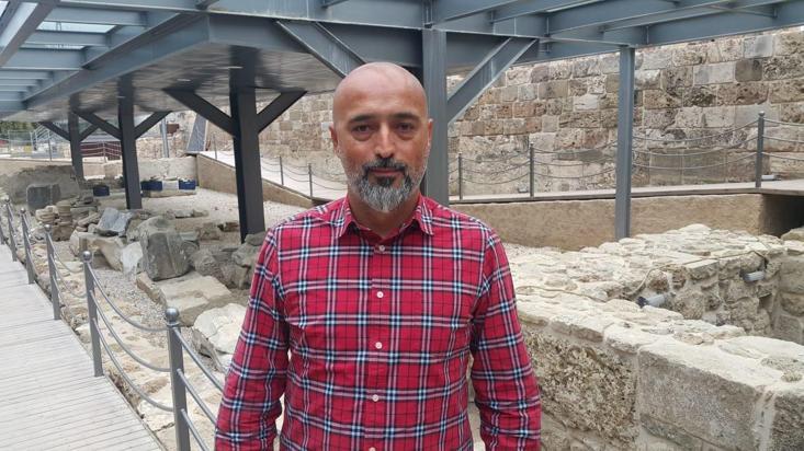 Apollon Tapınağına ihanete suç duyurusu