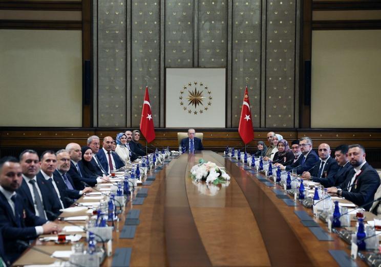 Cumhurbaşkanı Erdoğan, şehit ailelerini kabul etti