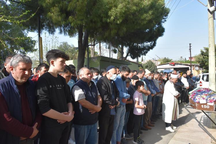 Beton mikserinin altında kalan Büşranın hayali aşçı olmaktı