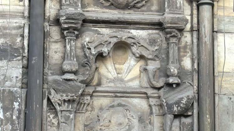 ŞEHRİMİZİN İLK ANITSAL YAPILARINDAN BİRİDİR