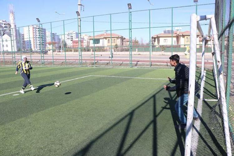 HAYALLERİMİ GERÇEKLEŞTİRDİM, BUNA DA HAZIRIM