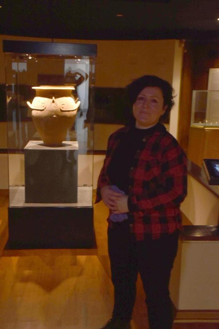 İNSAN YÜZÜ BETİMLEMESİ BULUNUYOR