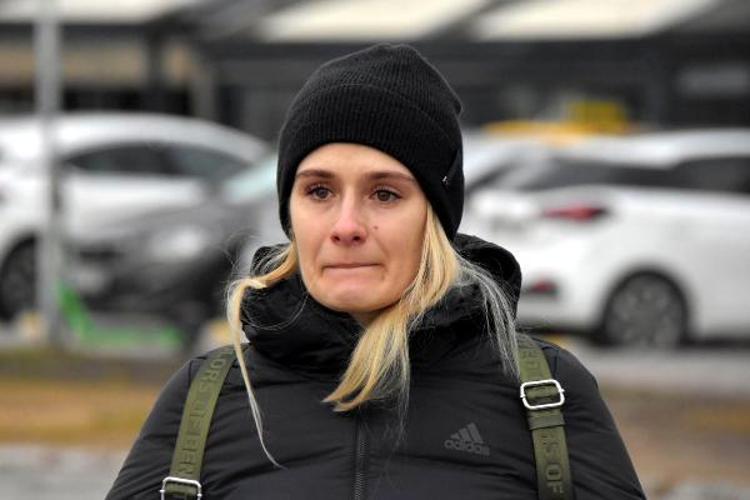 ÇOCUKLAR BODRUM KATLARINA SAKLANIP AĞLAMASIN