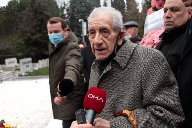 “ÇETİN EMEÇ, UNUTULMAZLAR ARASINDA YERİNİ ALIYOR