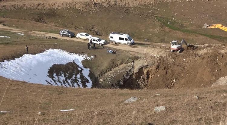 2 MÜDÜR, 1 MEMUR AÇIĞA ALINDI