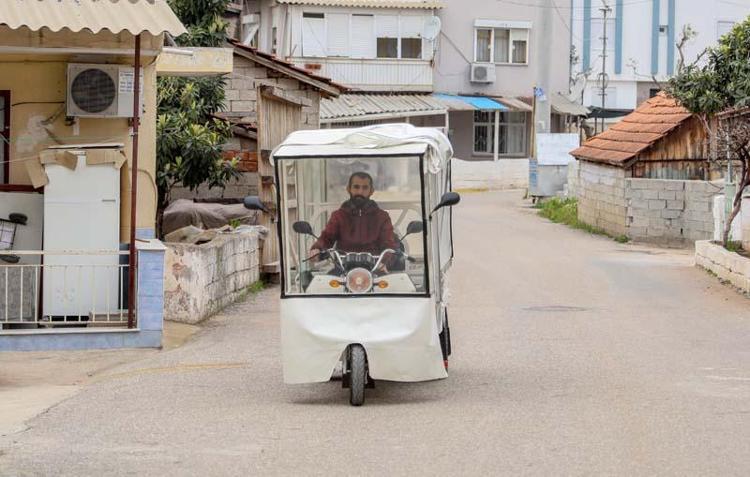 ZOR KULLANIP KELEPÇELEDİLER