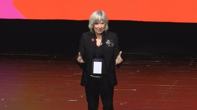 KADIN HAKLARINI KONUŞMAK İÇİN BİRLİKTEYİZ