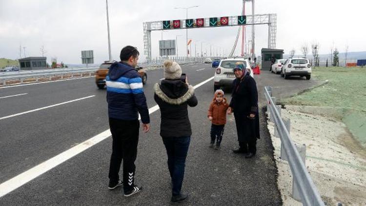 1915 ÇANAKKALE KÖPRÜSÜNE YOĞUN İLGİ