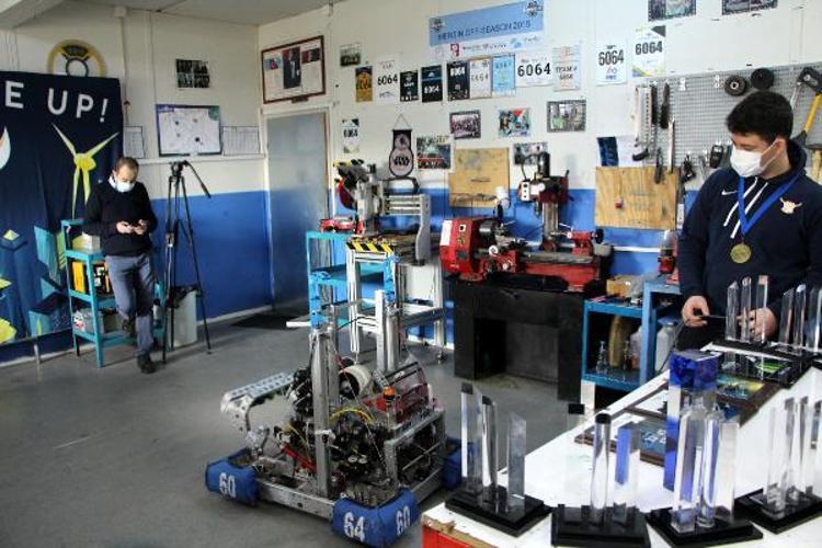 PNÖMATİK SİSTEME AĞIRLIK VERDİK