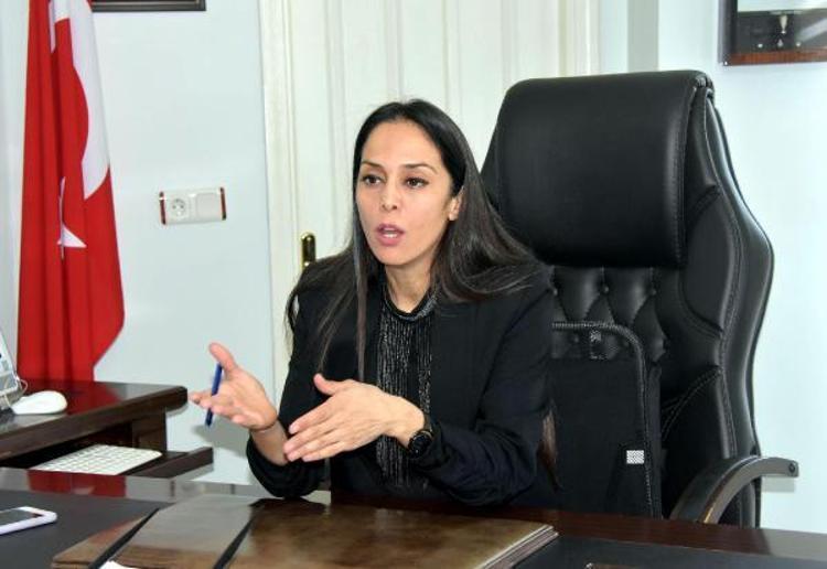 SANIĞA BİR DE MAAŞ BAĞLANMIŞ