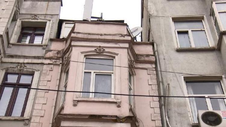 DAHA ÖNCE KİLİSEYİ SATIŞA ÇIKARAN KİŞİ