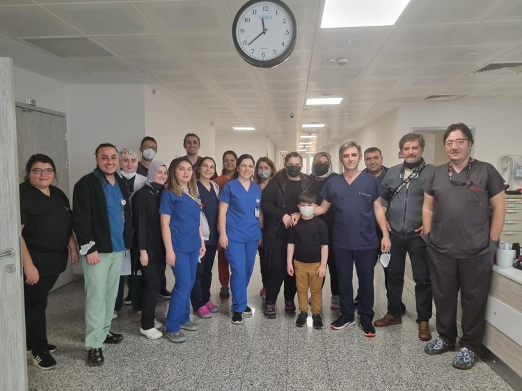 TAM İYİLEŞTİ DERKEN İKİNCİ KEZ YOĞUN BAKIMA ALINDI