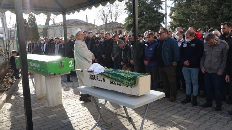 ANA- OĞUL YAN YANA TOPRAĞA VERİLDİ