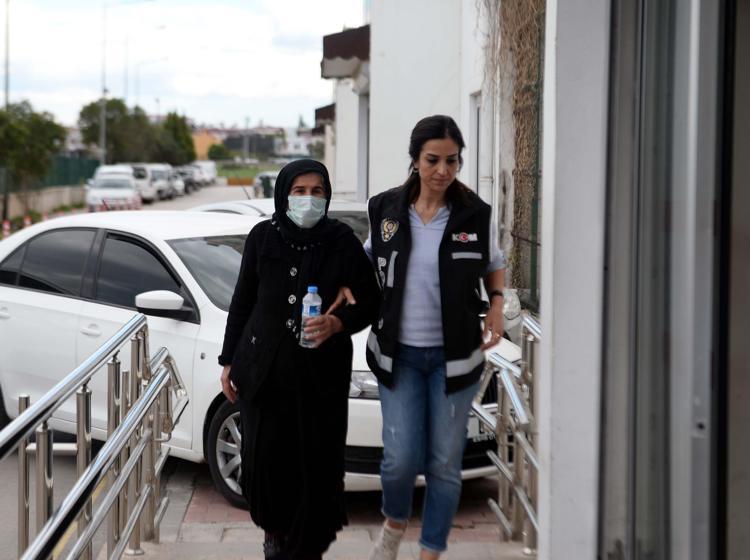 MAHALLE ESNAFINI HARACA BAĞLAMIŞLAR