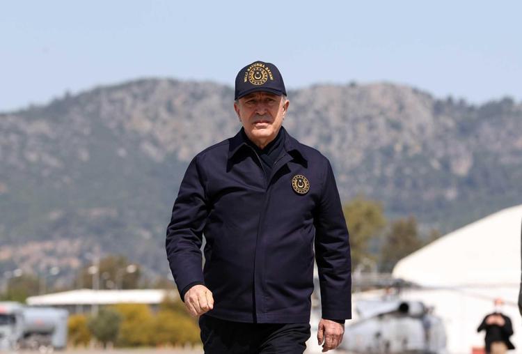 BAKAN AKAR TCG KEMALREİSTE