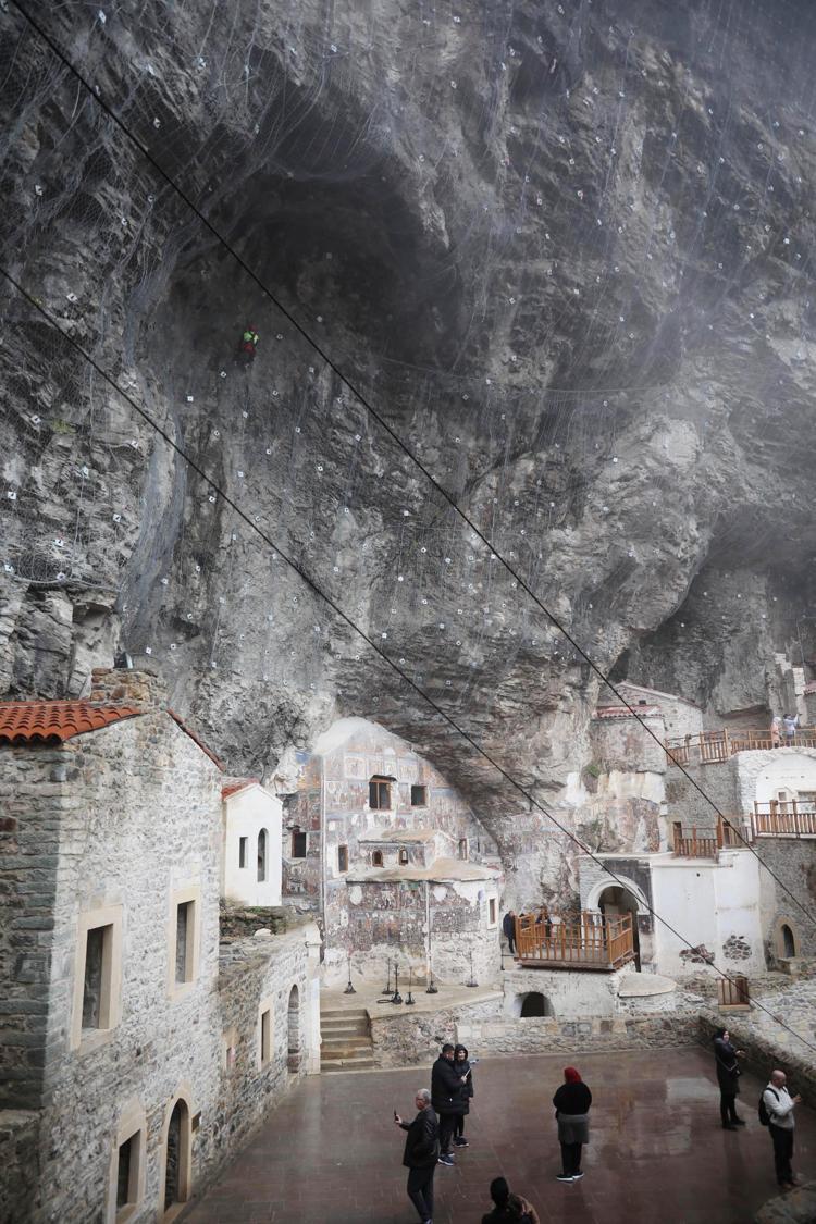 SAKLI ALANLAR GÜN YÜZÜNE ÇIKTI