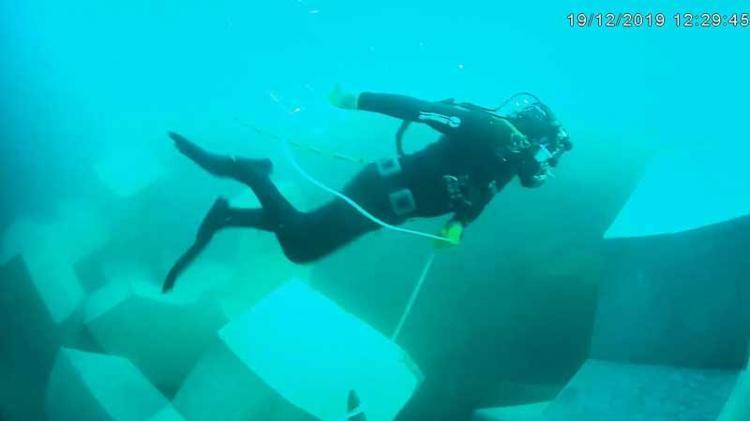 DALGIÇLAR DEVREYE GİRDİ