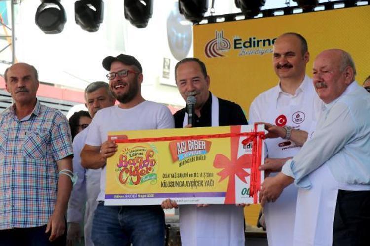 HEM YEDİLER HEM AĞLADILAR