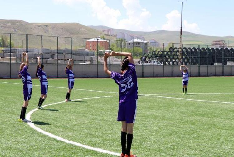 ERKEKLERE İNAT KURULDU, BÜYÜK BAŞARILARA İMZA ATTI