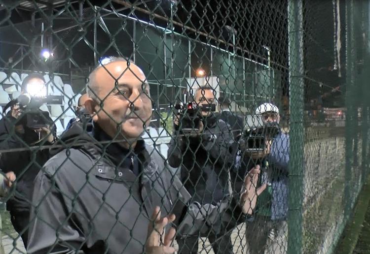 ÇAVUŞOĞLUNDAN VARANKA: İDDİA YOKMUŞ, NESİNE OYNUYORSUNUZ