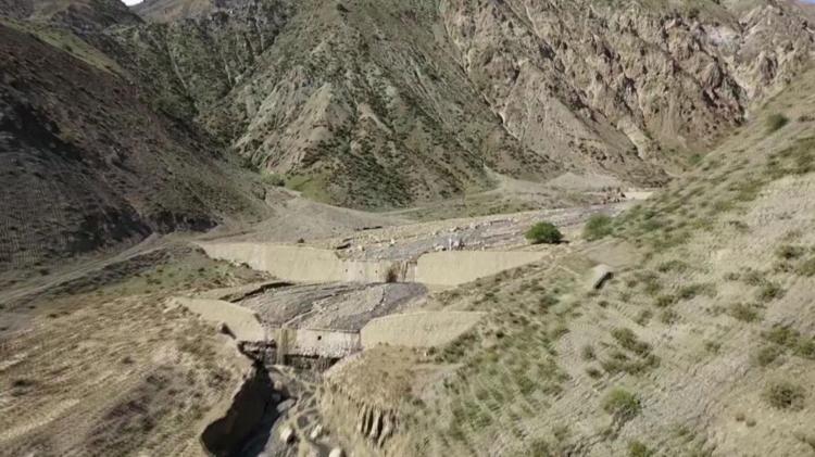 ÇAMUR AKINTISINA DÖNÜŞTÜ