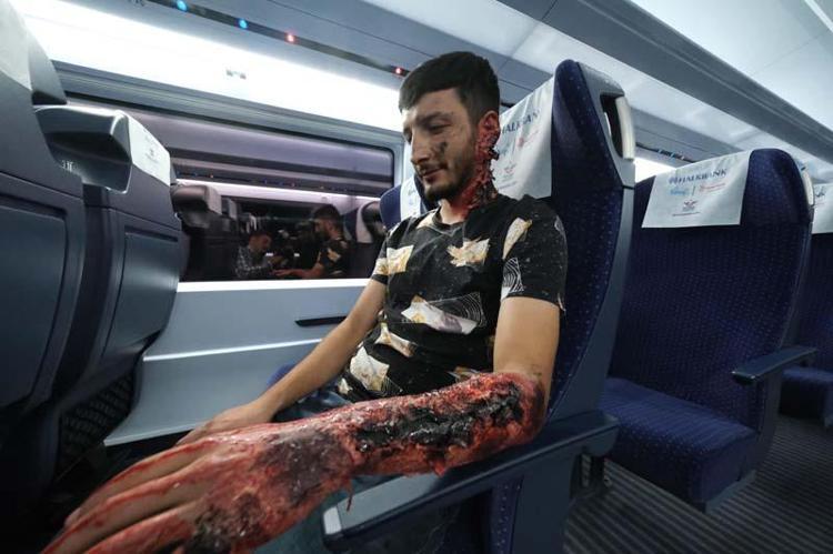 GÖZLEMCİLER TATBİKATI KAYDA ALDI