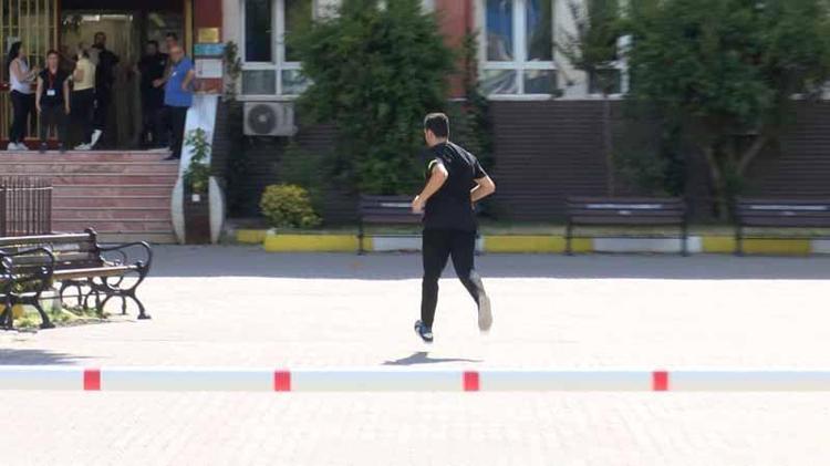 KİMLİKSİZ GELEN DE VARDI