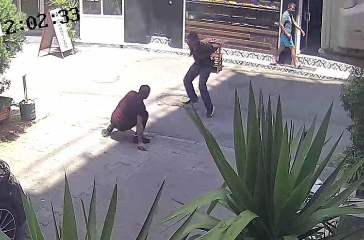 SALDIRI ANI KAMERADA