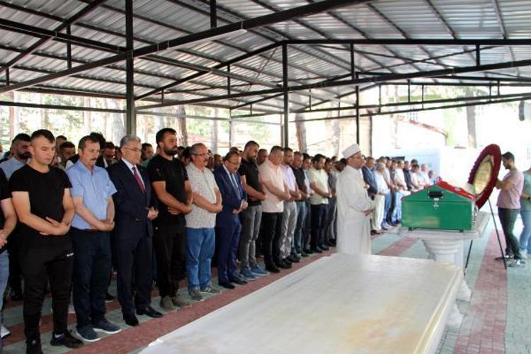 GÖZYAŞLARIYLA TOPRAĞA VERİLDİ